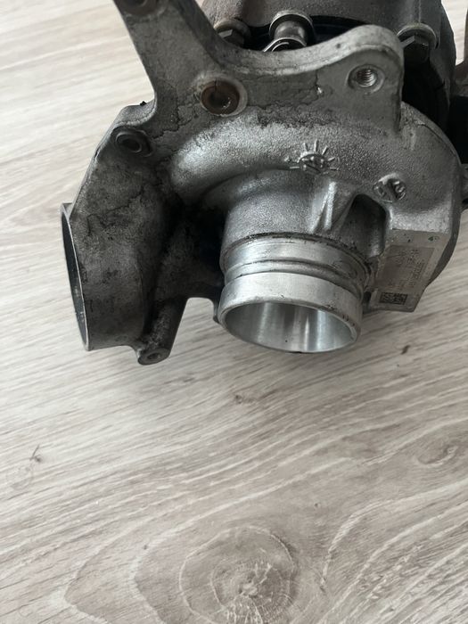 Продавам турбо за Мерцедес Е 200 136 коня 2014г.