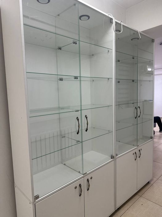 Продам мебель и оборудование в салон красоты