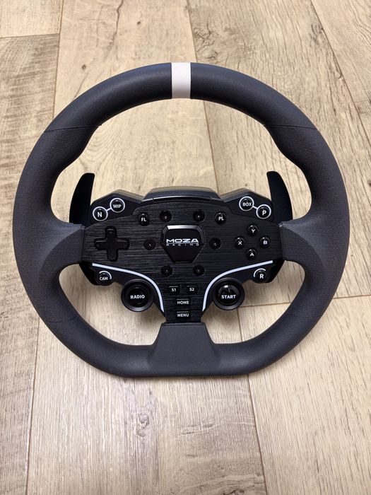 Продам игровой руль Moza R3 Direct Drive