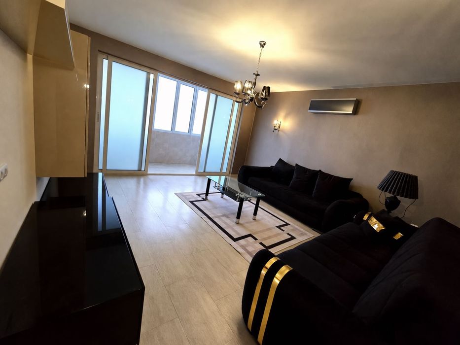 Луксозен тристаен апартамент под наем – 120 кв.м