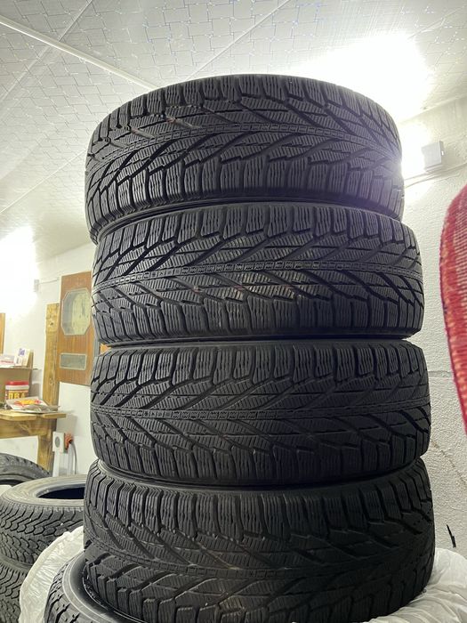 Продам комплект колёс 225/50/17