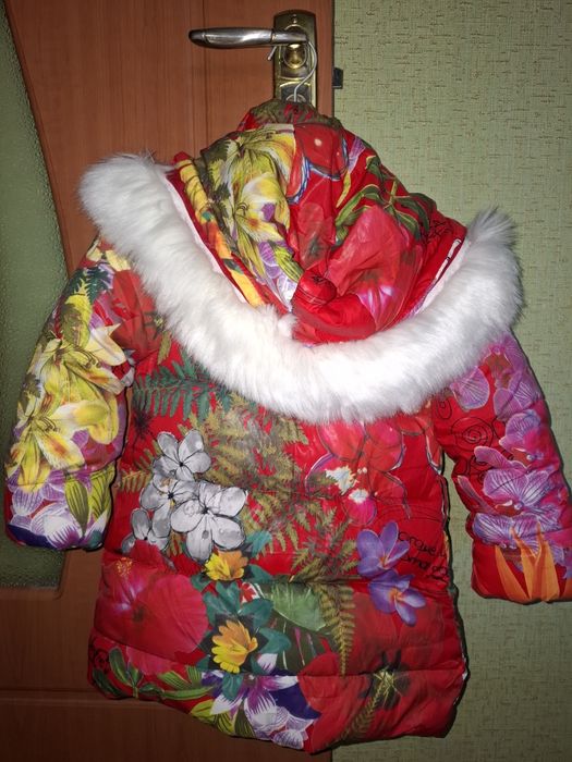 Детская зимняя куртка для девочки