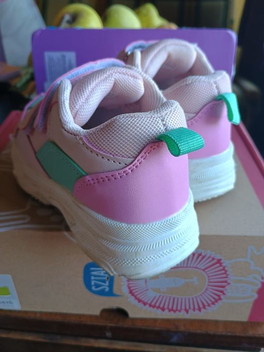 Детски спортни обувки сникърси маратонки момиче 24 розово Sinsay