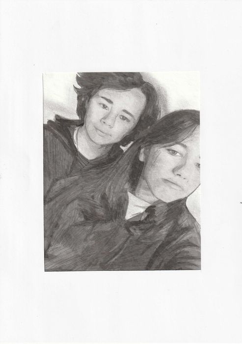 Моливни портрети по снимка