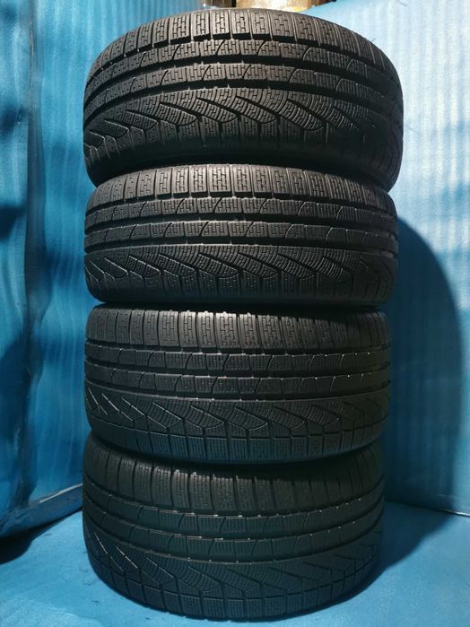 245/40 R20 - 275/35 R20 - pirelli runflat m+s 4 bucati 2 marimi