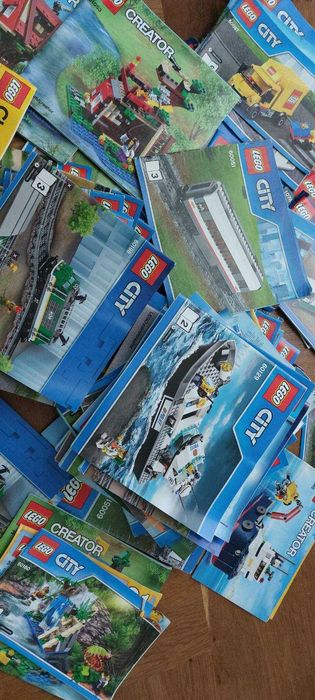 Огромна 13 кг LEGO колекция, с 85 книжки - инструкции, влакове, колички, минифигури
