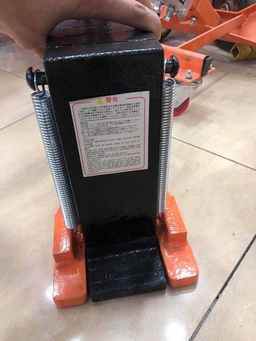 Домкрат коготь с нижней лапкой