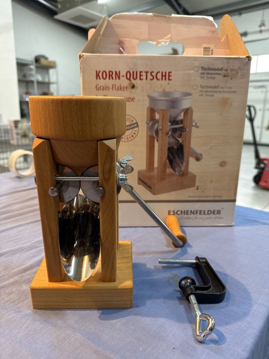 Moara de fulgi / cereale