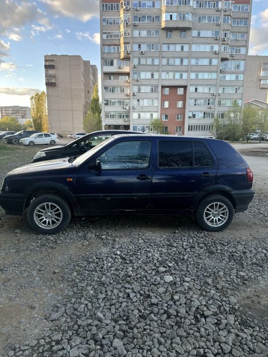 Продам гольф 3, 1.6 моно