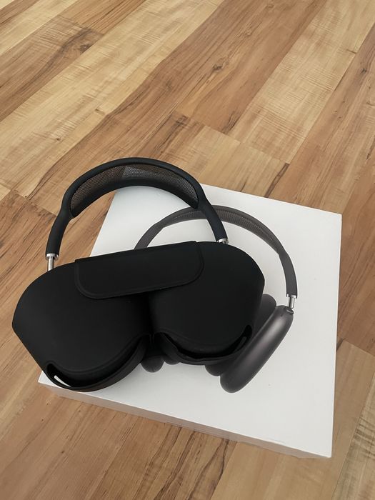 Продам Airpods max, по цене договоримся, скидку сделаю