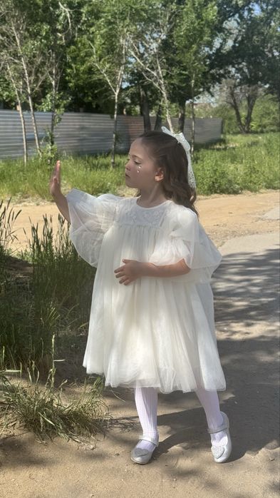 Продам детское платье