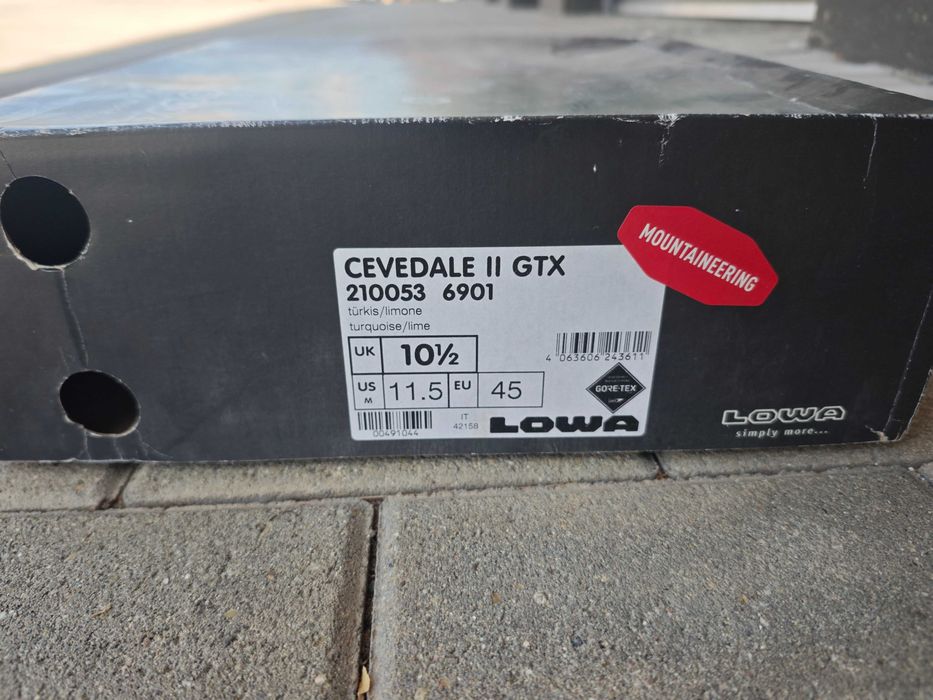 Туристически обувки LOWA CEVEDALE II GTX 45 номер