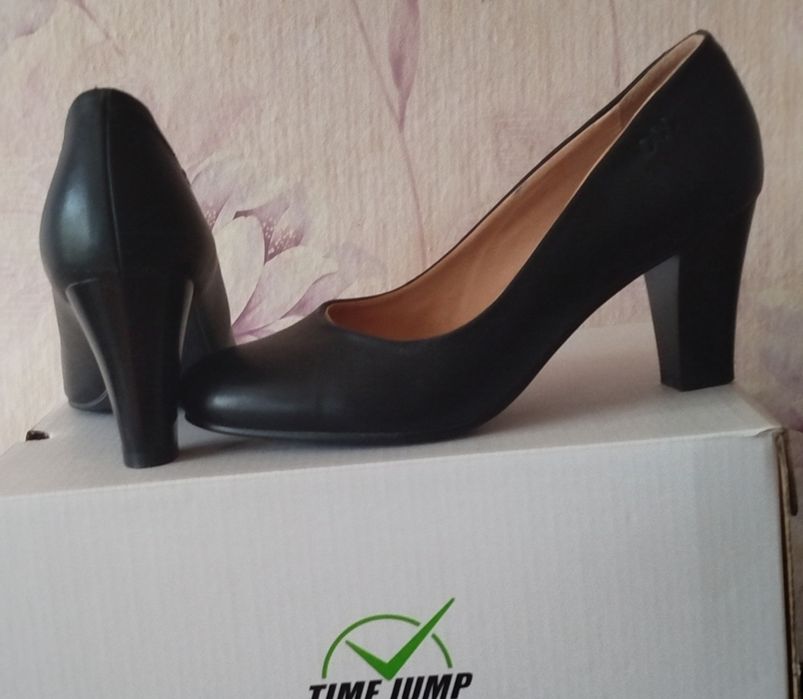 Туфли кожаные новые