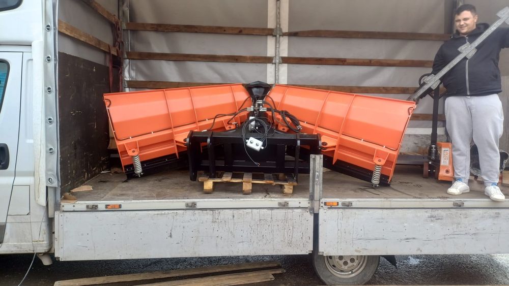 Plug deszăpezire buldoexcavator