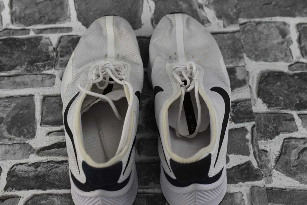 маратонки Nike 45 номер