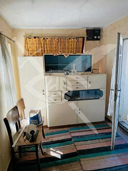 Двуетажна къща в село Кривня - 94477