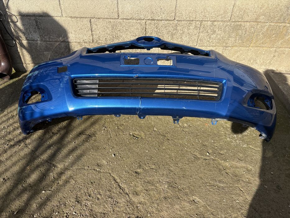 Предна броня Toyota Yaris II 2009 - 2011