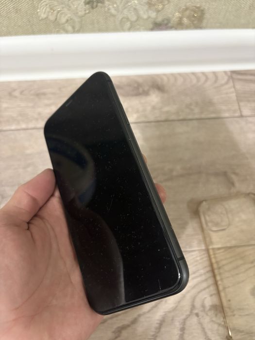 Продам iphone11 128gb 77%