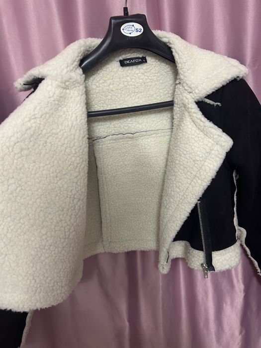 Cojocel Deafox – piele întoarsă artificială, negru, ca nou