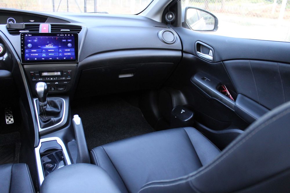 Honda Civic facelift 1.8 benzina 2012