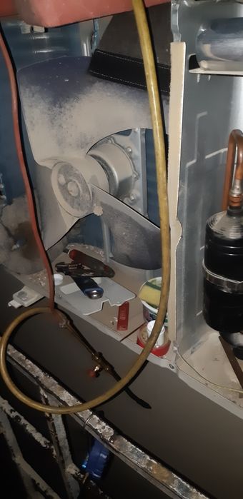 Ремонт и заправка  фриона очистка  любых кондиционеров