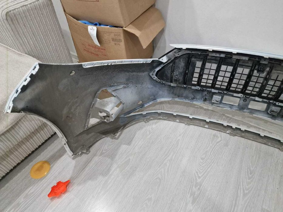 Продам бампер на jac 7