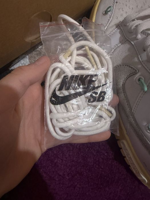 vand adidasi nike dunk off white