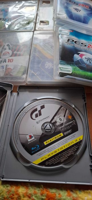 Lot 14 jocuri ps3 playstation 3 fifa pes army of two gran turismo ufc
