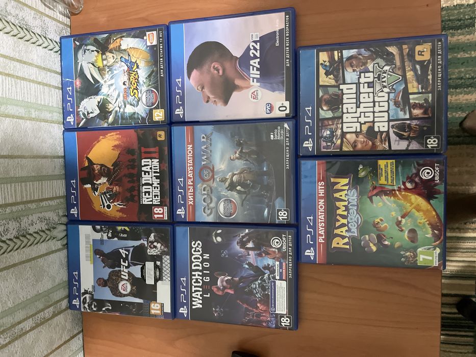 Полностью рабочий покупал месяц назад