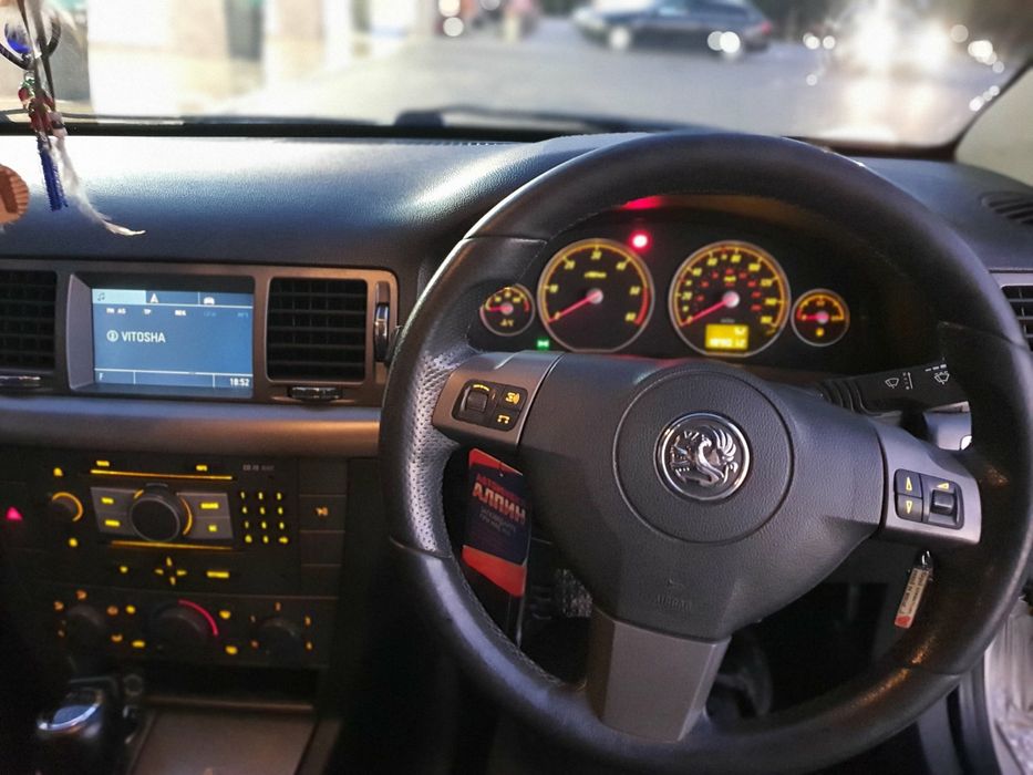 Opel signum facelift 2006 1.9 cdti-150 hp