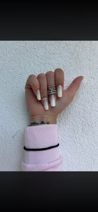 Aplic unghii cu gel