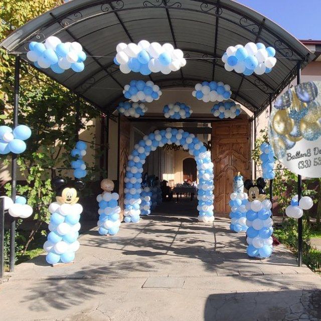 Ofarmlena raddom Ваздушние шар Учар шар (500000)