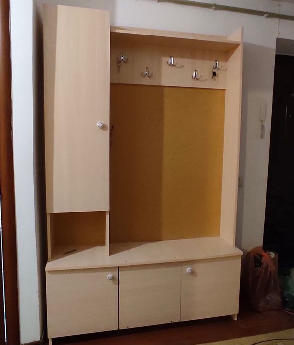 Продам б/у технику и мебель