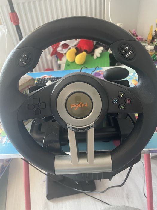 Volan gaming PXN V3 PRO cu pedale schimbator padele, sistem de prindere, compatibil PC, PS , XBOX