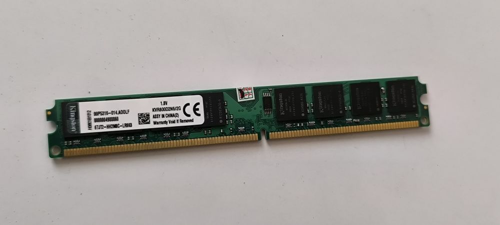 Operativka ddr2 2GB