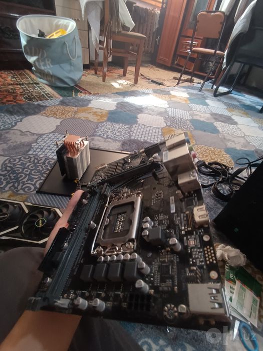 Gygabyte materinka h610m k ddr4