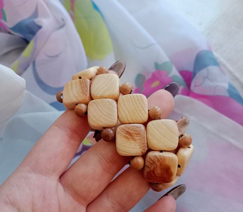 Натуральные браслеты