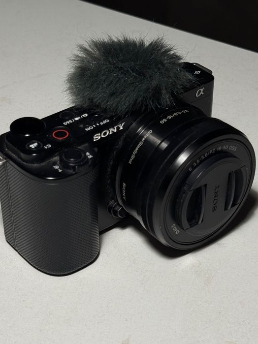 Камера Sony zv-e10