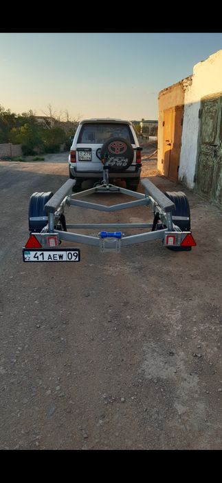 Продаётся лодка с прицепом казанка