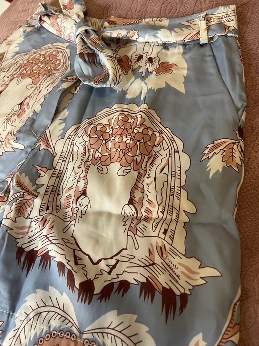 Дамски къси панталони