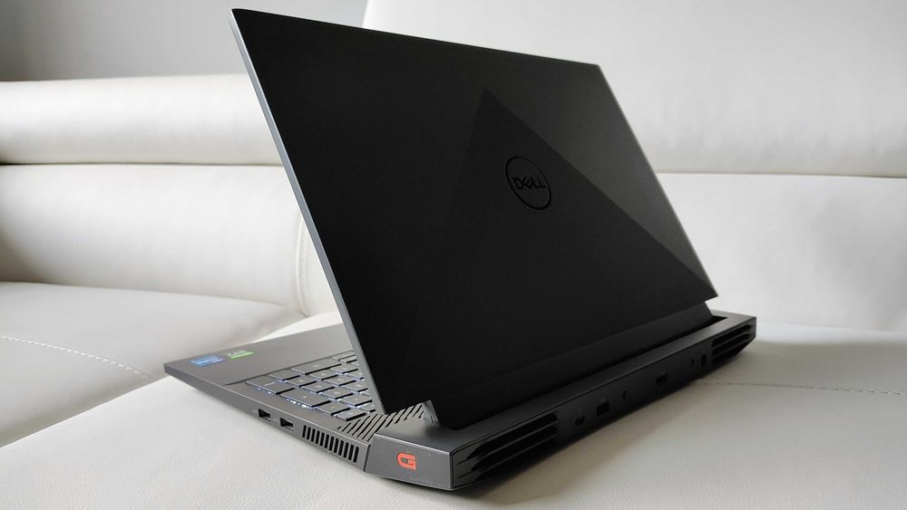 Laptop gaming DELL 16" , intel core i7-11800H, video nvidia  RTX 3060, 144hz