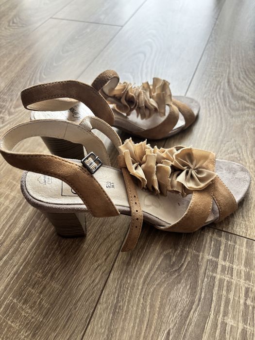 Sandale piele dama Caprice