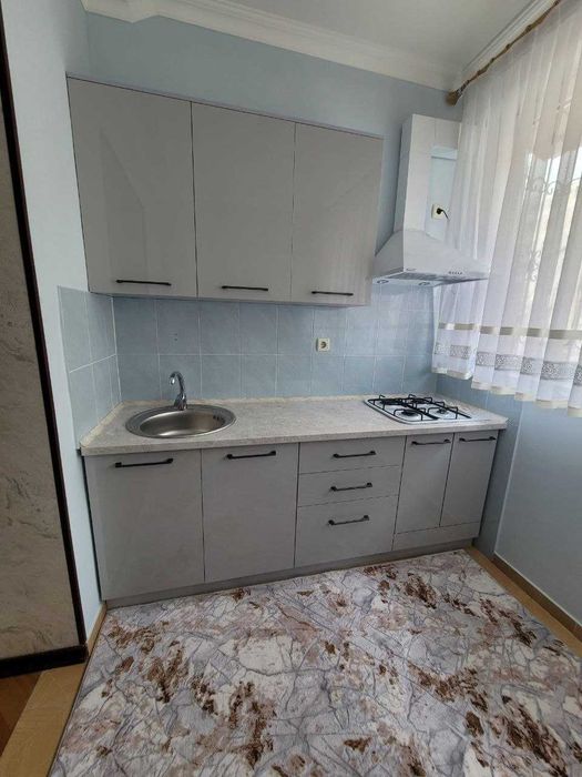 Сдается квартира в центре города 500$