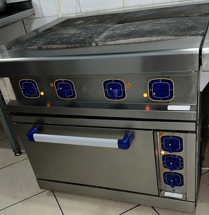 Продам электроплиту Abat с духовкой