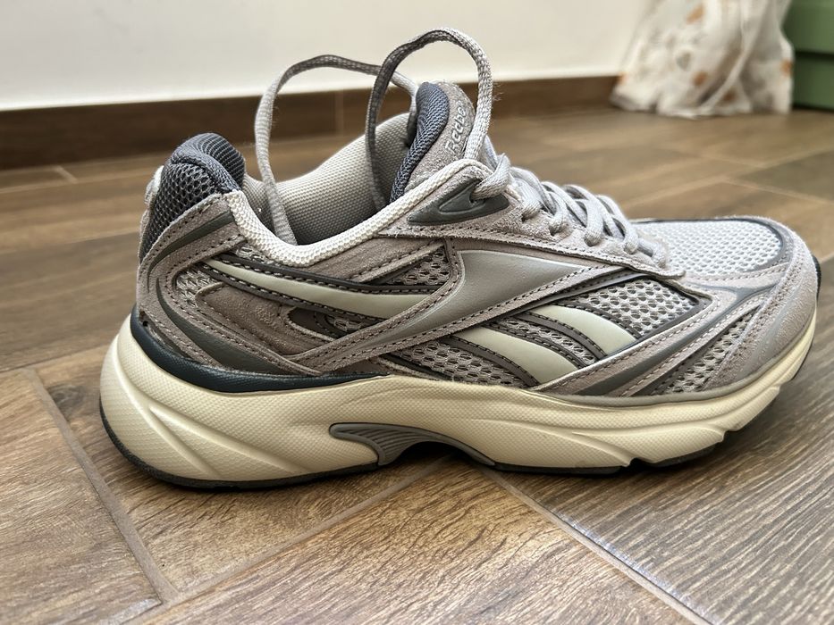 Дамски маратонки Reebok 38 н-р