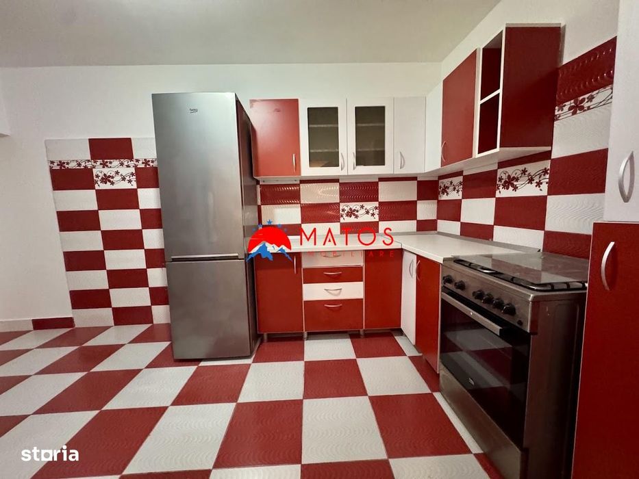 Casă de vânzare Câmpina, Bobâlna | 5 camere, teren