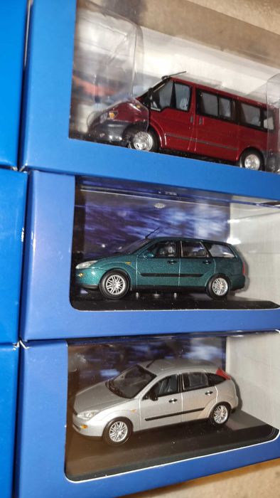 Se vinde machete ford focus.