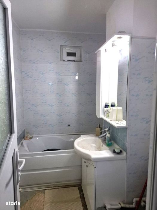 Comision 0% cumpărător!Apartament 2 camere , parter, Broșteni