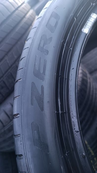 255/40/19 Pirelli Дот 2123