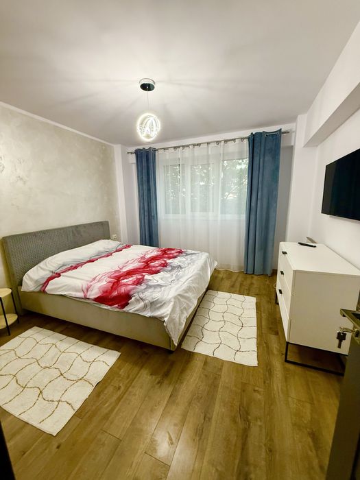 Apartament cu 2 camere ,et 3/4, str Doinei